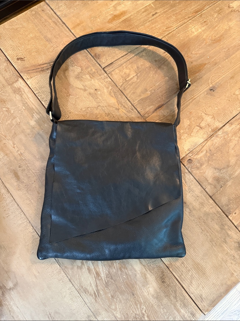 Black Leather Shoulder Bag